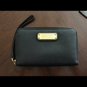 Marc Jacobs by Marc Jacobs Wristlet/Wallet NWOT